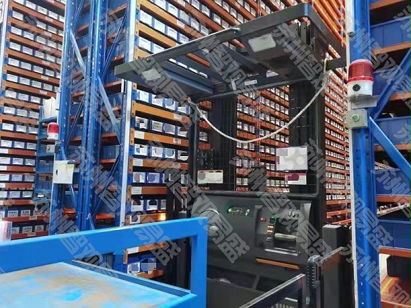 Inventory management forklift pictureS